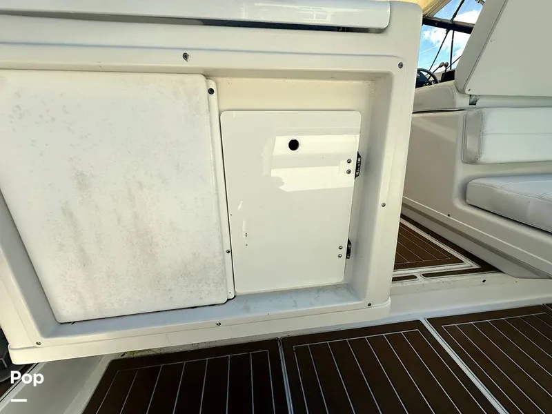 Slide: The Image of Tiara 3300 Open 1992 - 15993856