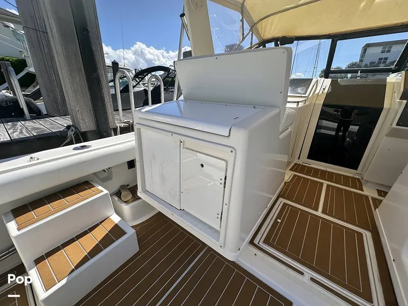 Slide: The Image of Tiara 3300 Open 1992 - 15993870