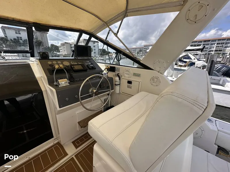 Slide: The Image of Tiara 3300 Open 1992 - 15993865