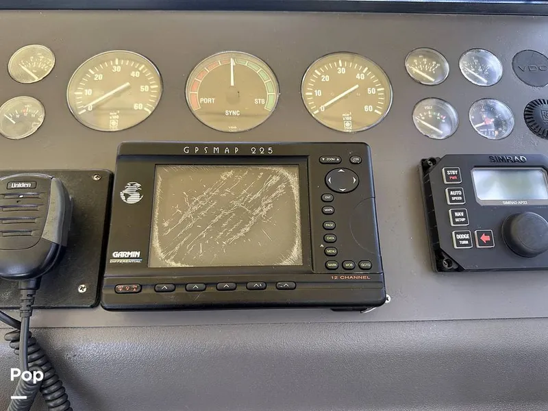 Slide: The Image of Tiara 3300 Open 1992 - 15993878