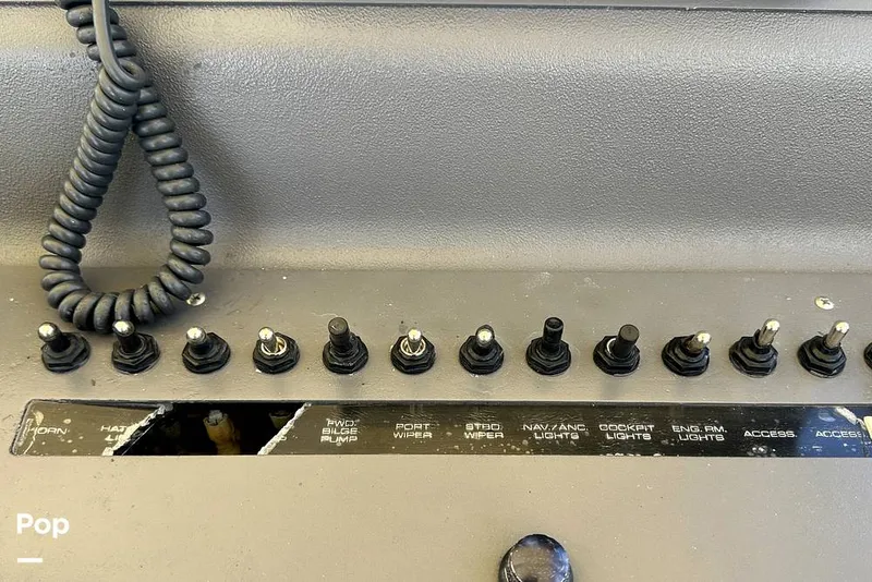 Slide: The Image of Tiara 3300 Open 1992 - 15993881