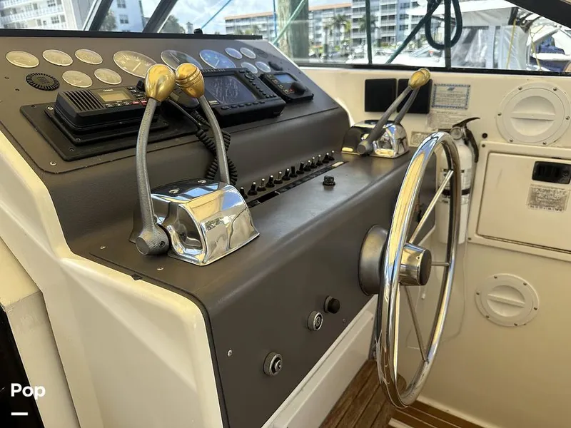 Slide: The Image of Tiara 3300 Open 1992 - 15993886