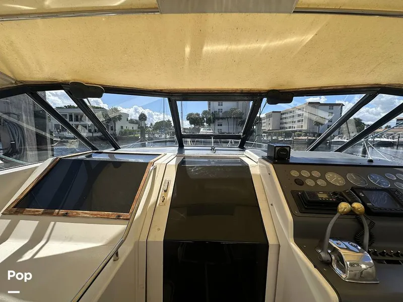 Slide: The Image of Tiara 3300 Open 1992 - 15993914