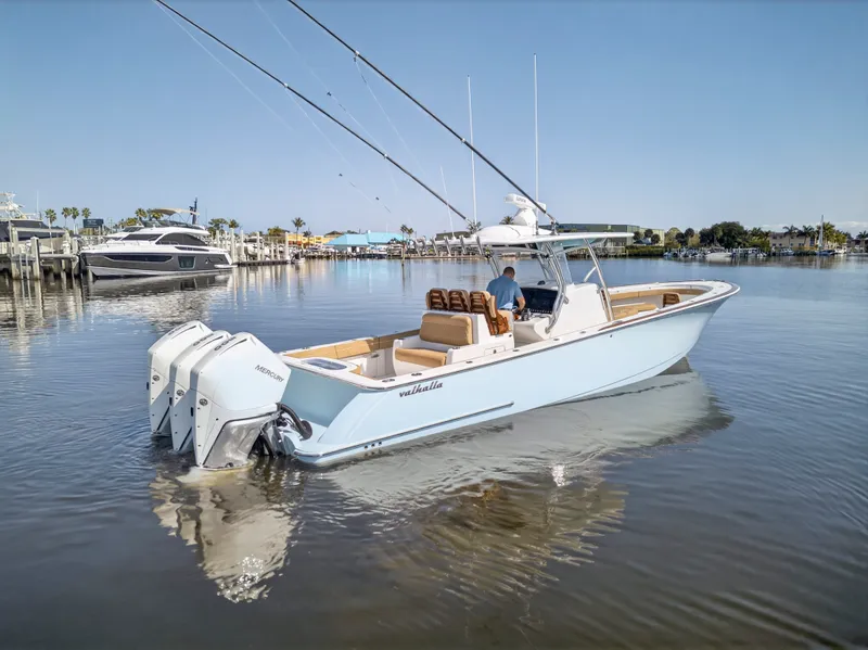 Slide: The Image of Valhalla Boatworks V-37 2020 - 2