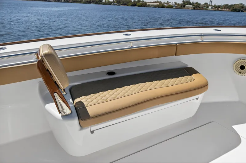 Slide: The Image of Valhalla Boatworks V-37 2020 - 20