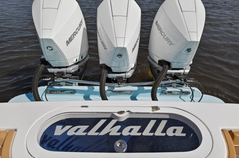 Slide: The Image of Valhalla Boatworks V-37 2020 - 30