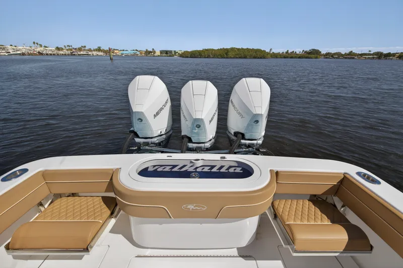 Slide: The Image of Valhalla Boatworks V-37 2020 - 32