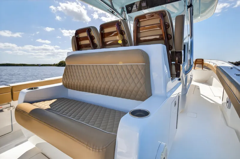 Slide: The Image of Valhalla Boatworks V-37 2020 - 41