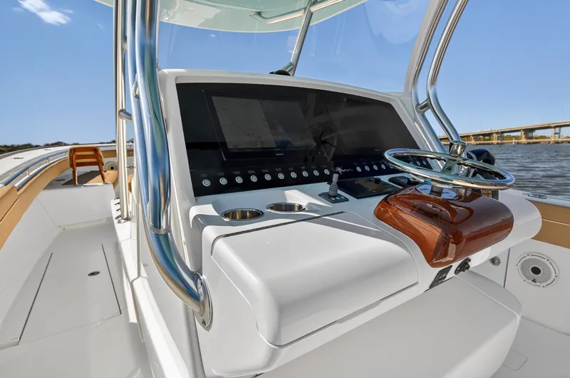 Slide: The Image of Valhalla Boatworks V-37 2020 - 55