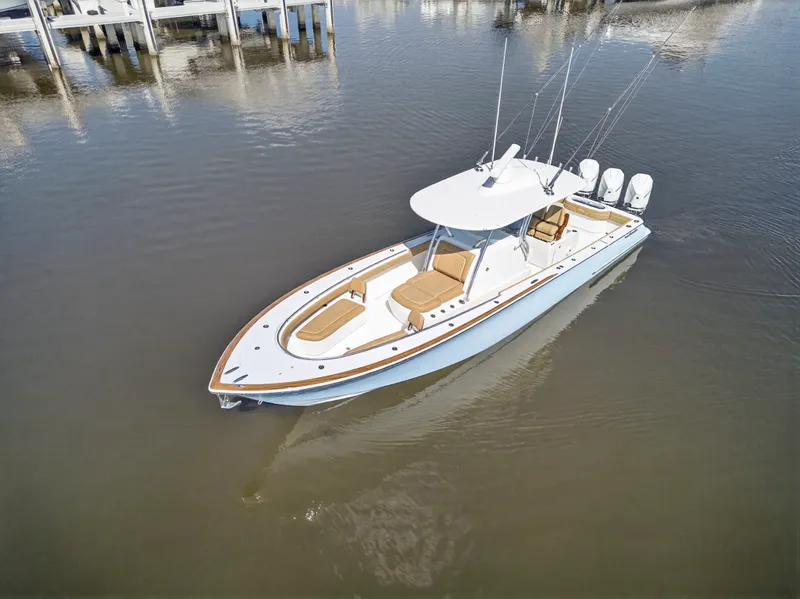 Slide: The Image of Valhalla Boatworks V-37 2020 - 7