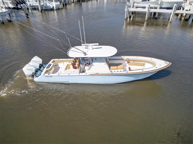 Slide: The Image of Valhalla Boatworks V-37 2020 - 9