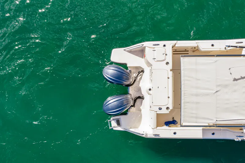 Slide: The Image of Grady-White 326 CAN 2024 - 10