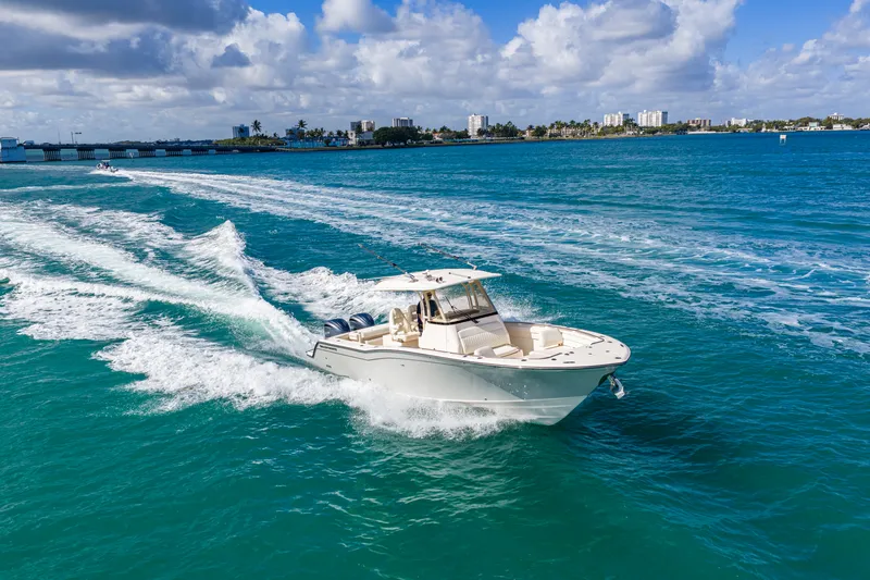 Slide: The Image of Grady-White 326 CAN 2024 - 30