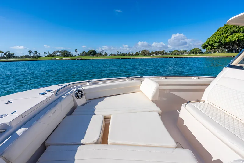 Slide: The Image of Grady-White 326 CAN 2024 - 37