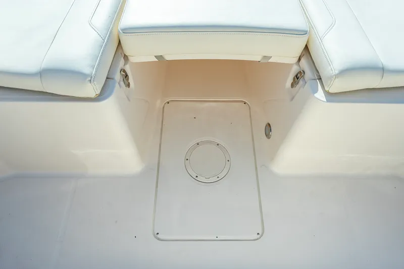 Slide: The Image of Grady-White 326 CAN 2024 - 39