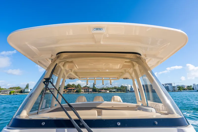 Slide: The Image of Grady-White 326 CAN 2024 - 44