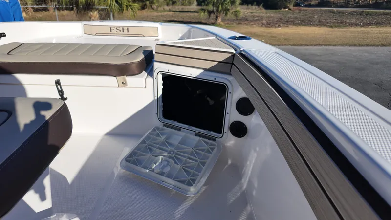 Slide: The Image of Yamaha 190FSH SPORT 2025 - 18