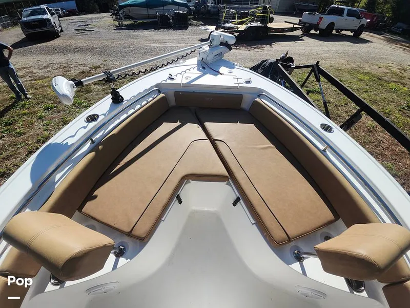 Slide: The Image of Sea Hunt Ultra 229 2021 - 16008083