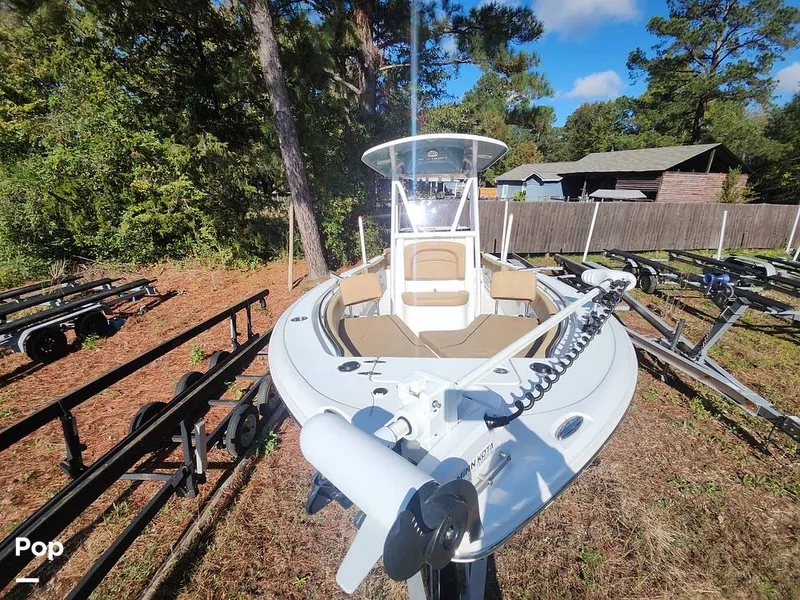 Slide: The Image of Sea Hunt Ultra 229 2021 - 16008068