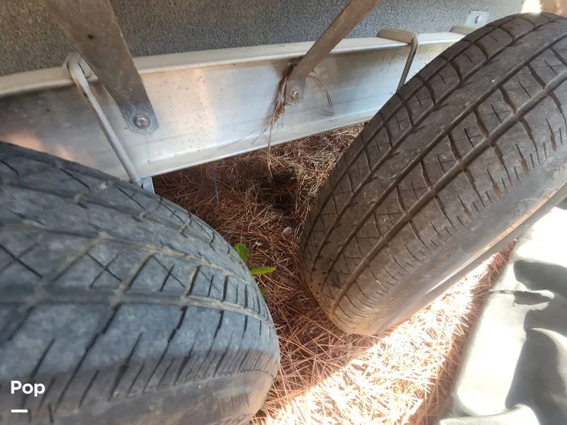 Slide: The Image of Sea Hunt Ultra 229 2021 - 16008166