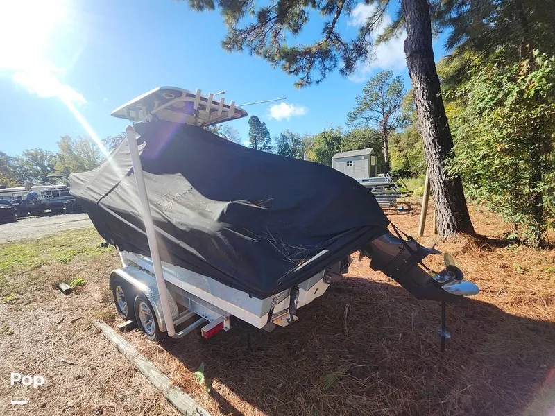 Slide: The Image of Sea Hunt Ultra 229 2021 - 16008179