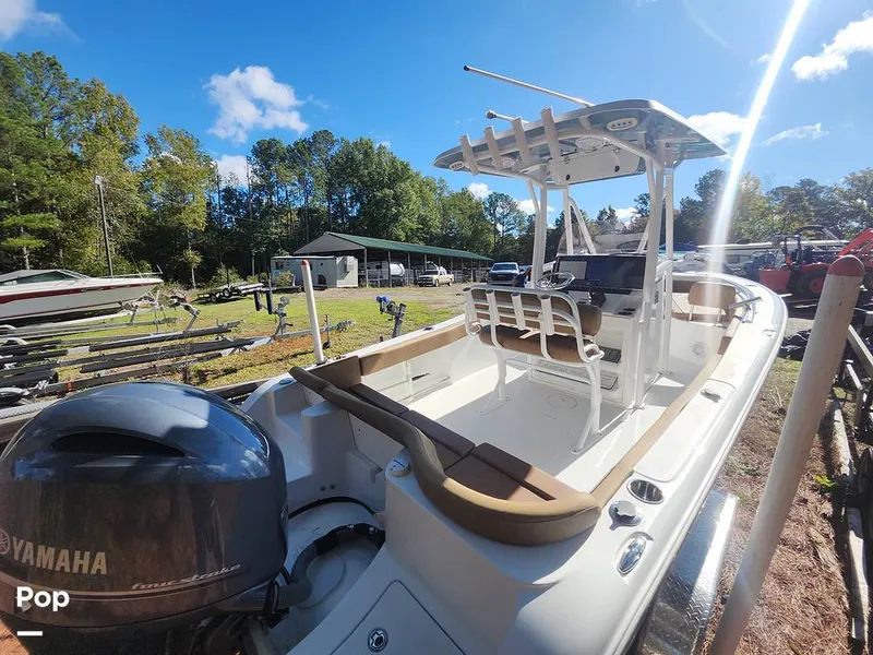 Slide: The Image of Sea Hunt Ultra 229 2021 - 16008076