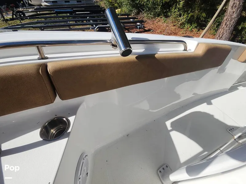 Slide: The Image of Sea Hunt Ultra 229 2021 - 16008092