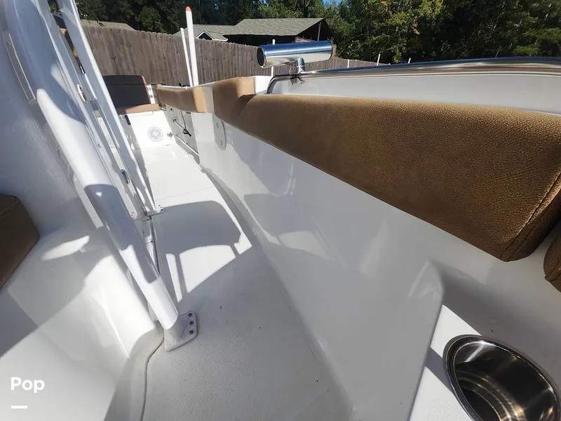 Slide: The Image of Sea Hunt Ultra 229 2021 - 16008094