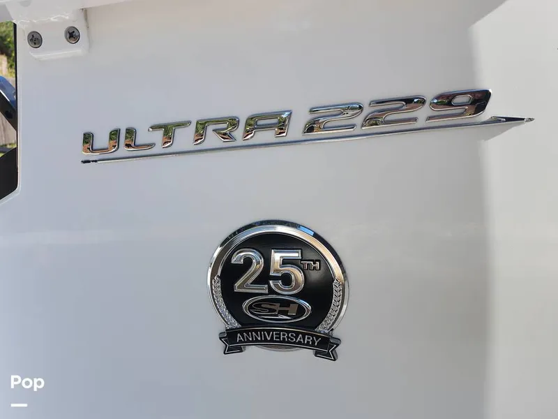 Slide: The Image of Sea Hunt Ultra 229 2021 - 16008101