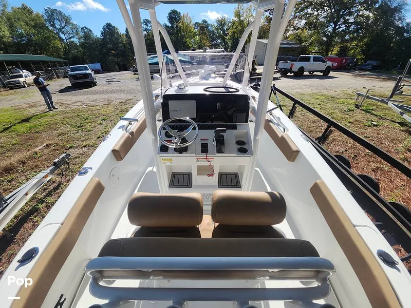 Slide: The Image of Sea Hunt Ultra 229 2021 - 16008111