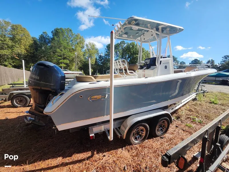 Slide: The Image of Sea Hunt Ultra 229 2021 - 16008065