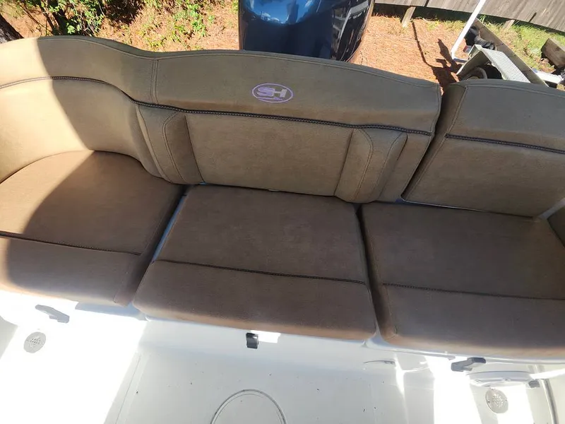 Slide: The Image of Sea Hunt Ultra 229 2021 - 16008132