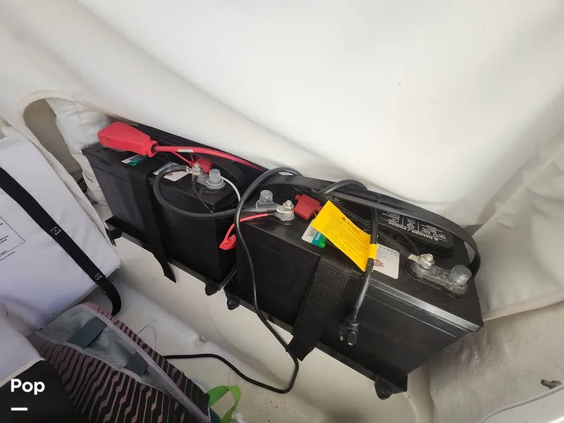 Slide: The Image of Sea Hunt Ultra 229 2021 - 16008145