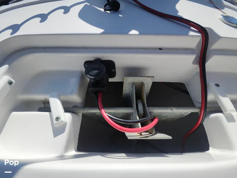 Slide: The Image of Sea Hunt Ultra 229 2021 - 16008151