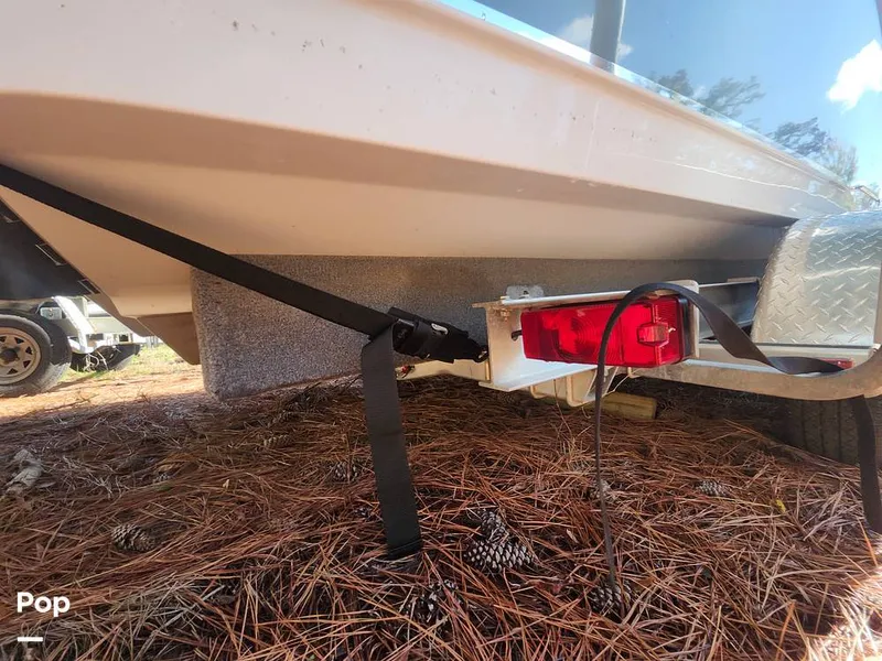 Slide: The Image of Sea Hunt Ultra 229 2021 - 16008156