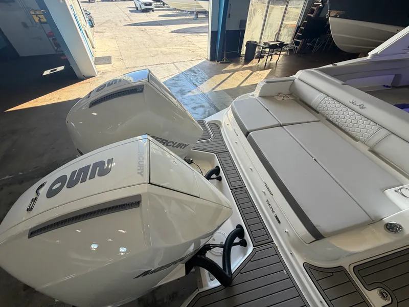 Slide: The Image of Sea Ray 290 SD-OB 2024 - 6
