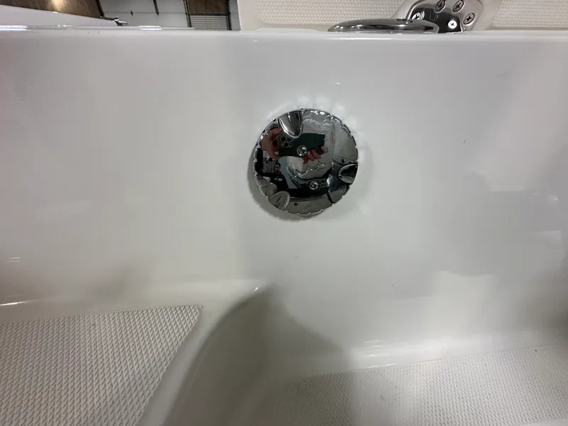 Slide: The Image of Boston Whaler 280 Dauntless 2026 - 26