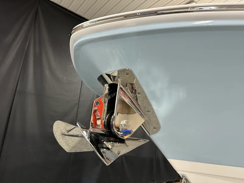 Slide: The Image of Boston Whaler 280 Dauntless 2026 - 3