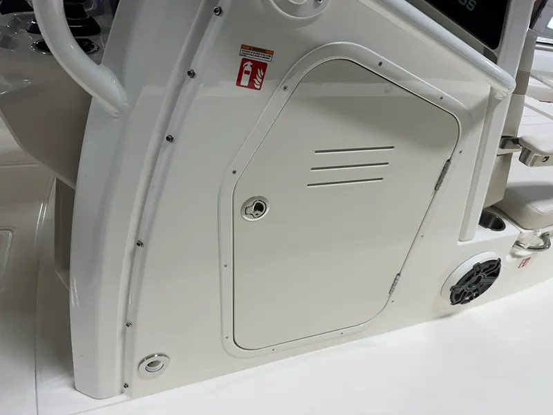 Slide: The Image of Boston Whaler 280 Dauntless 2026 - 74