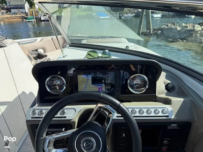 Slide: The Image of Crownline Boats 265 SS 2022 - 15954869