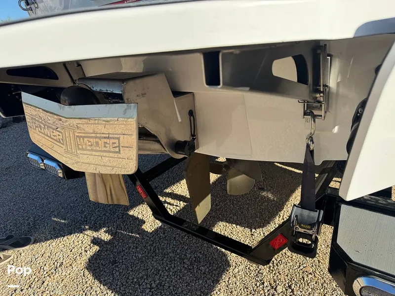 Slide: The Image of Axis A24 2021 - 15977438