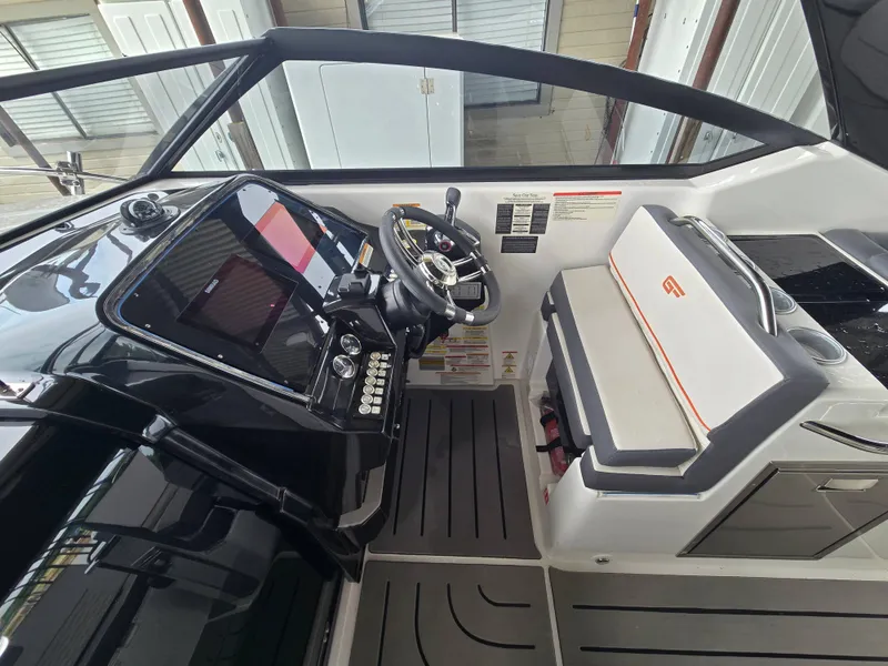 Slide: The Image of granfort 300GTS 2025 - 14