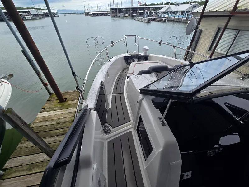 Slide: The Image of granfort 300GTS 2025 - 17