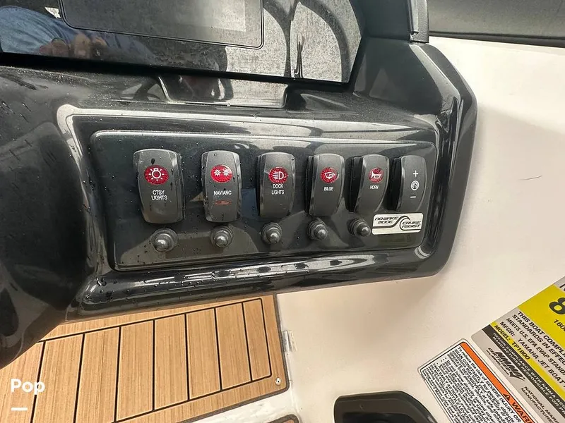 Slide: The Image of Yamaha 195s 2021 - 16128082