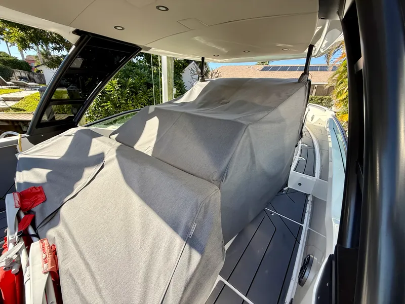 Slide: The Image of Saxdor 320 GTO 2024 - 10