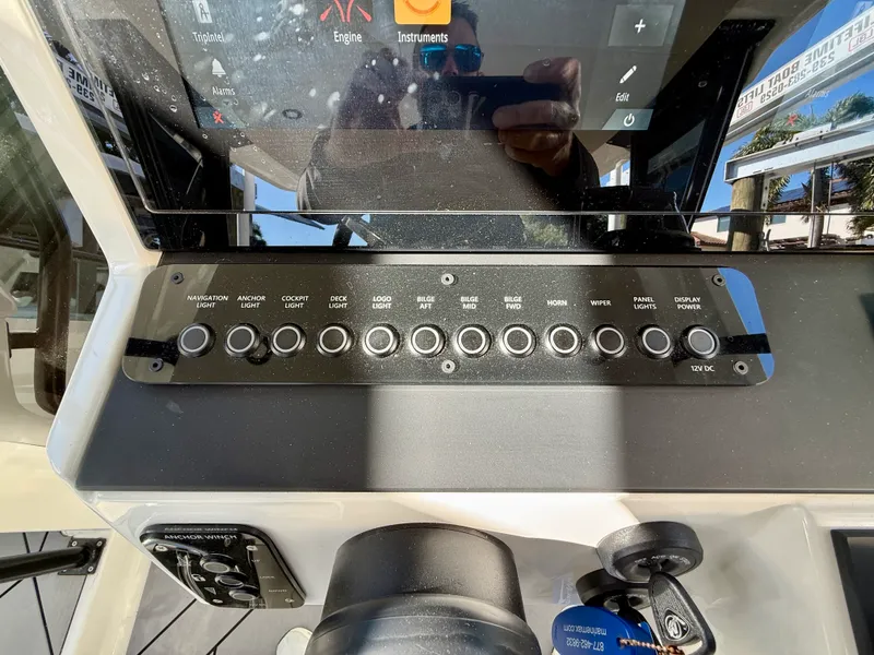 Slide: The Image of Saxdor 320 GTO 2024 - 32