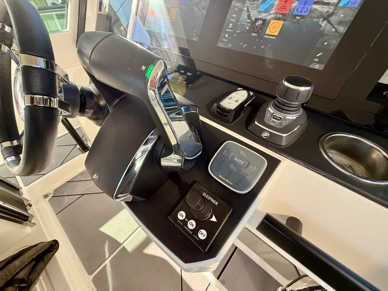 Slide: The Image of Saxdor 320 GTO 2024 - 33