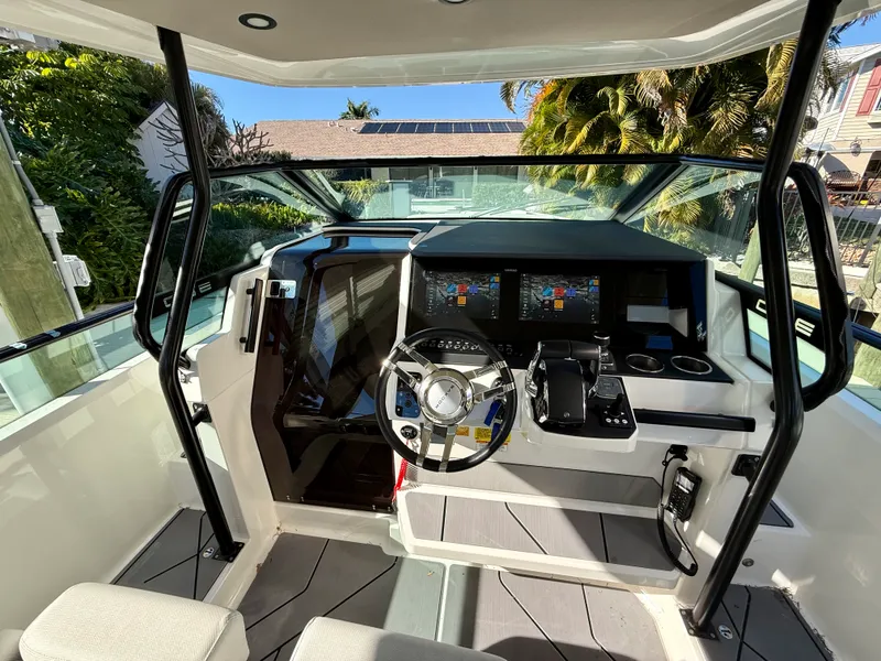 Slide: The Image of Saxdor 320 GTO 2024 - 35