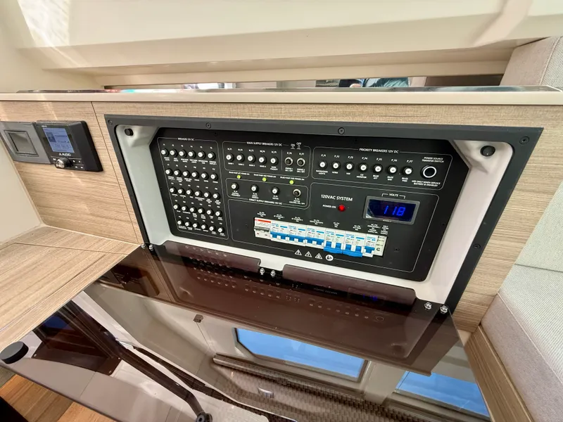 Slide: The Image of Saxdor 320 GTO 2024 - 41