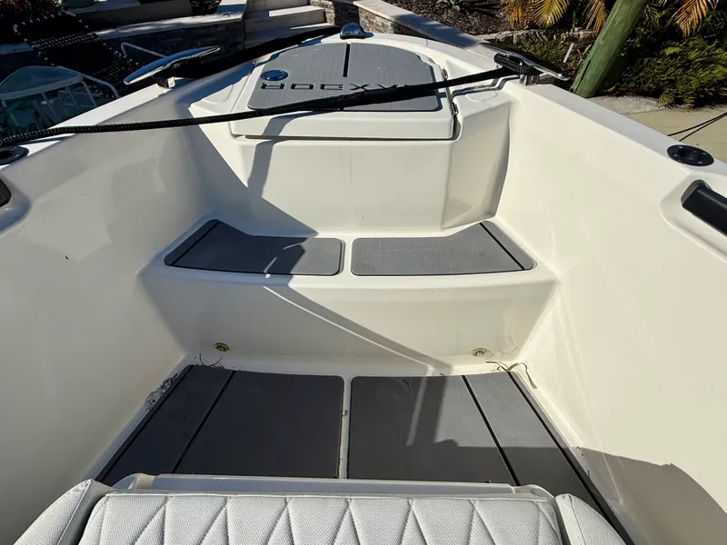 Slide: The Image of Saxdor 320 GTO 2024 - 47